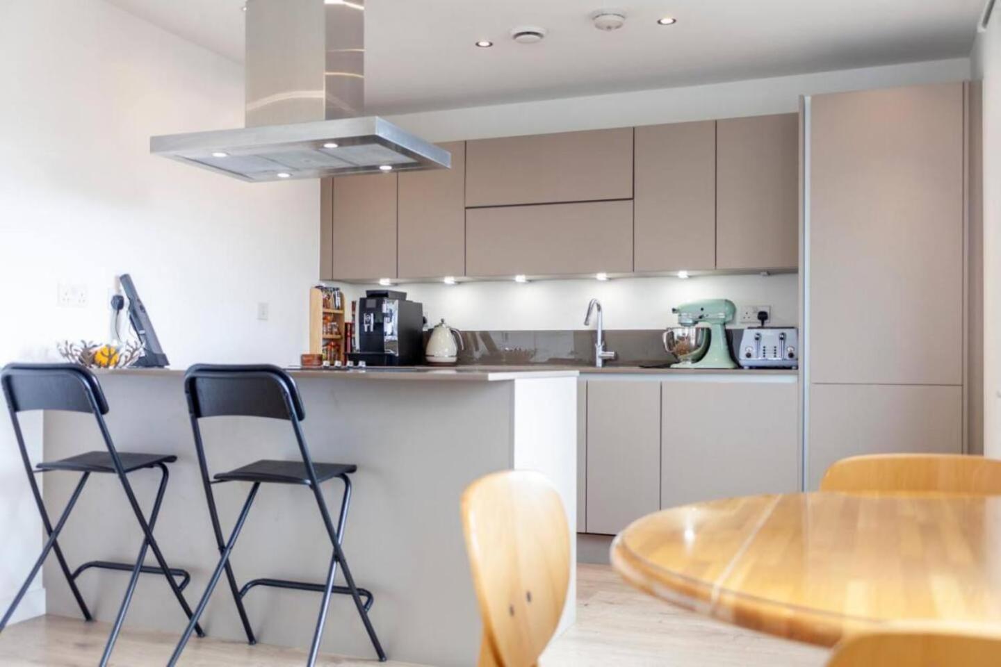 The Kentish Apartment By Camden London Bagian luar foto